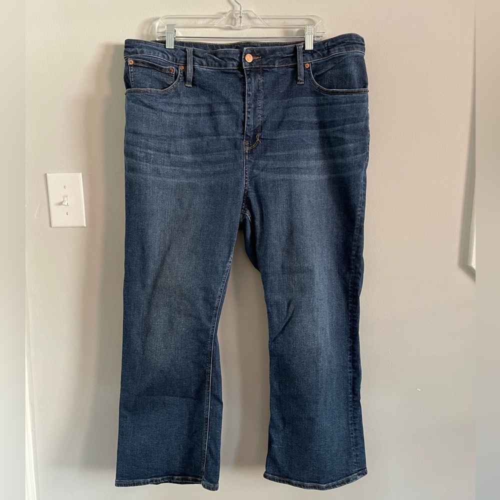 J Crew High Rise Demi Boot Cropped Jean, sz 35